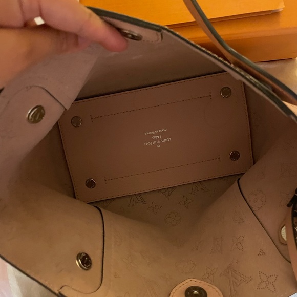 Louis Vuitton Mahina hina pm - Picture 2 of 11